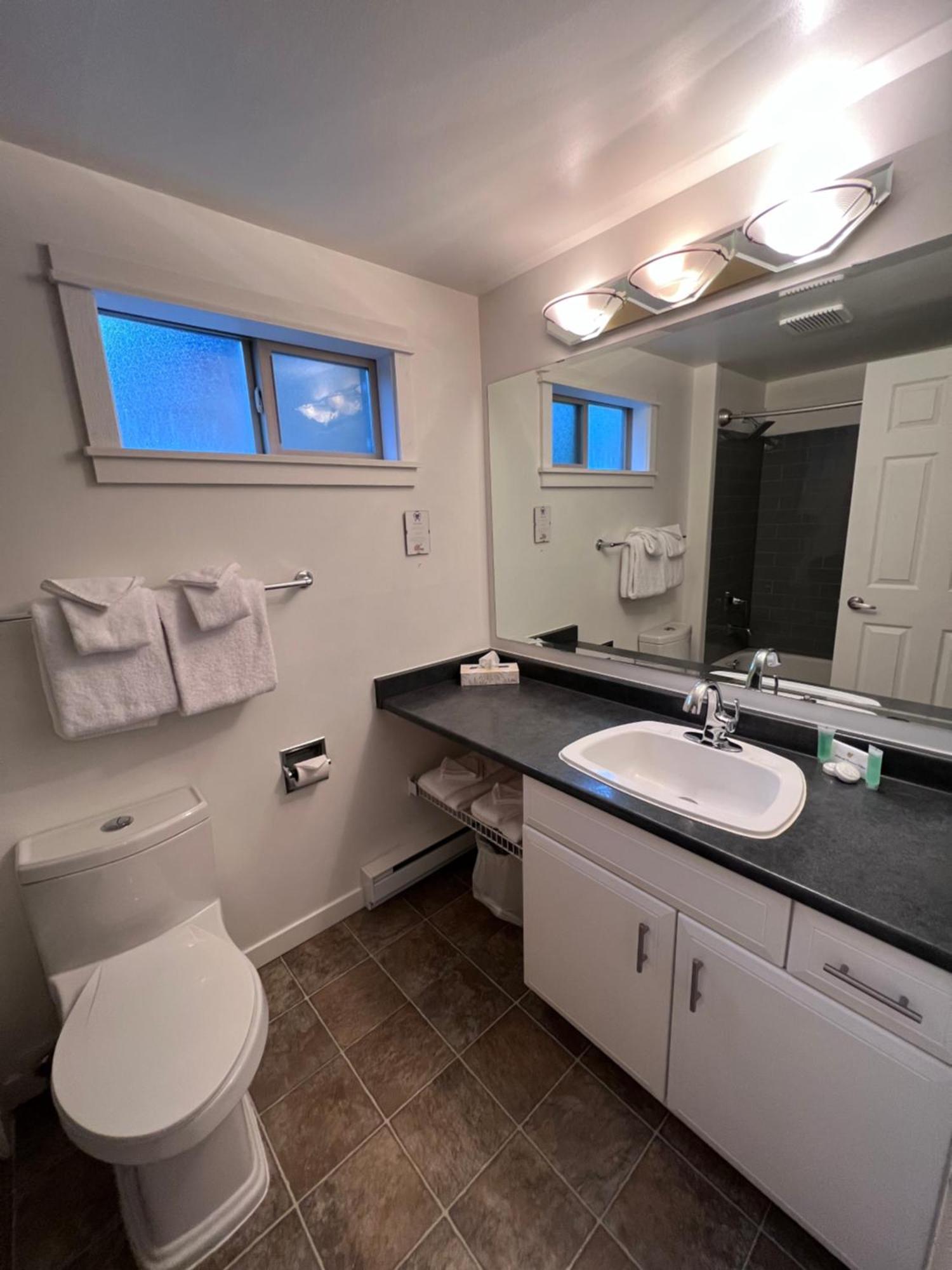 Shorewater Resort Qualicum Beach Zewnętrze zdjęcie